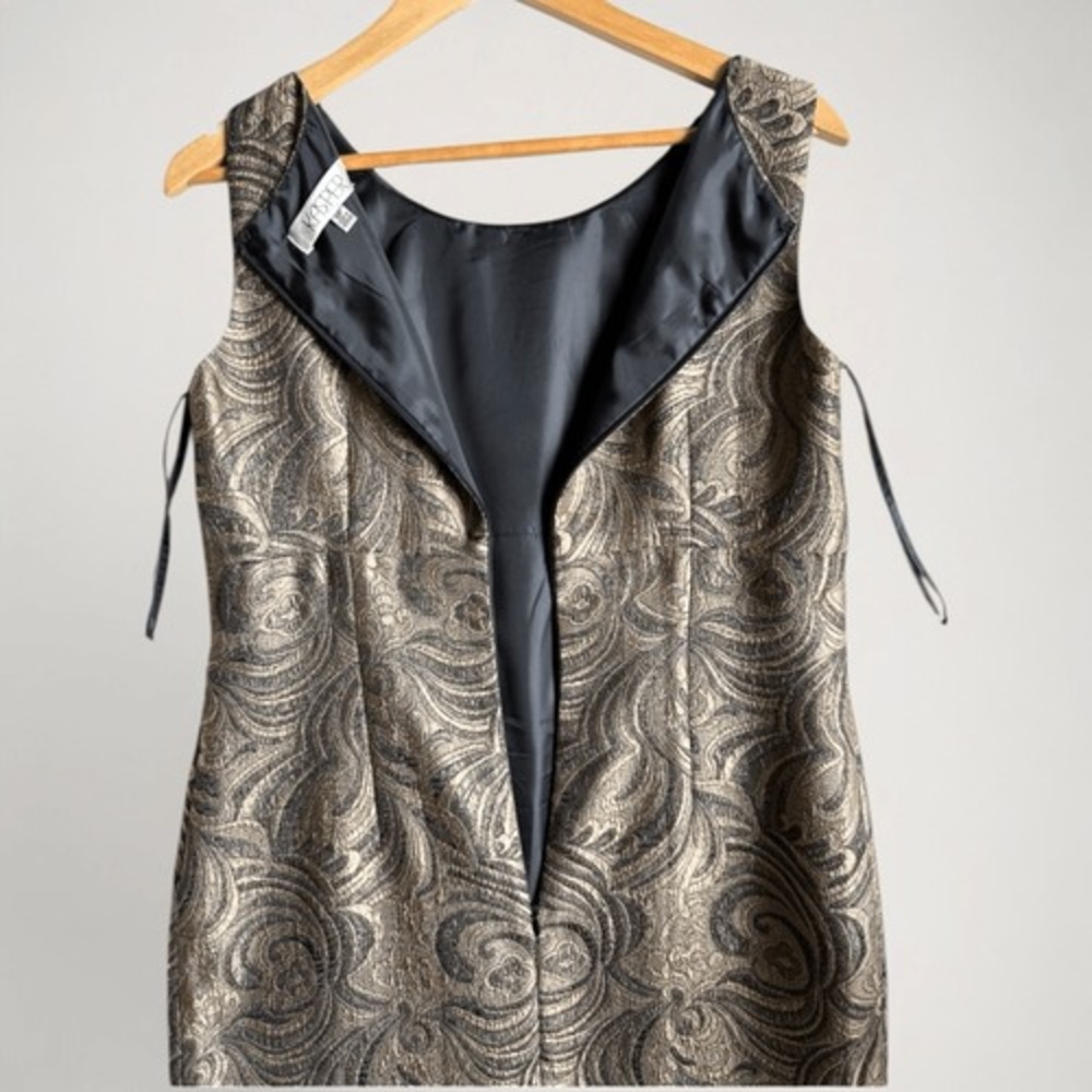 Kasper Womens Metallic Gold Brocade Sheath Dress Size 8P Holiday Festive Glam - Picture 7 of 14
